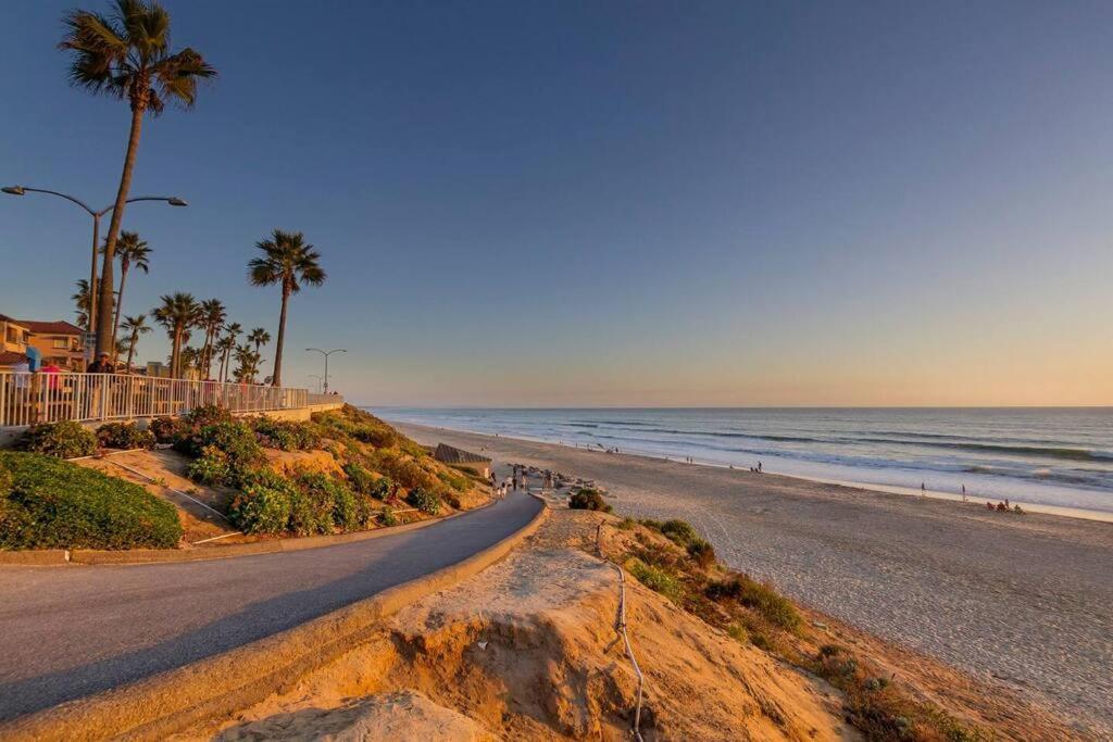 Great Group Retreat! Hacienda Decor, Spacious Floor Plan, Private Backyard Carlsbad Exterior photo